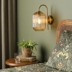 idra-wall-light-aged-bronze-champagne-ribbed-glass (1)